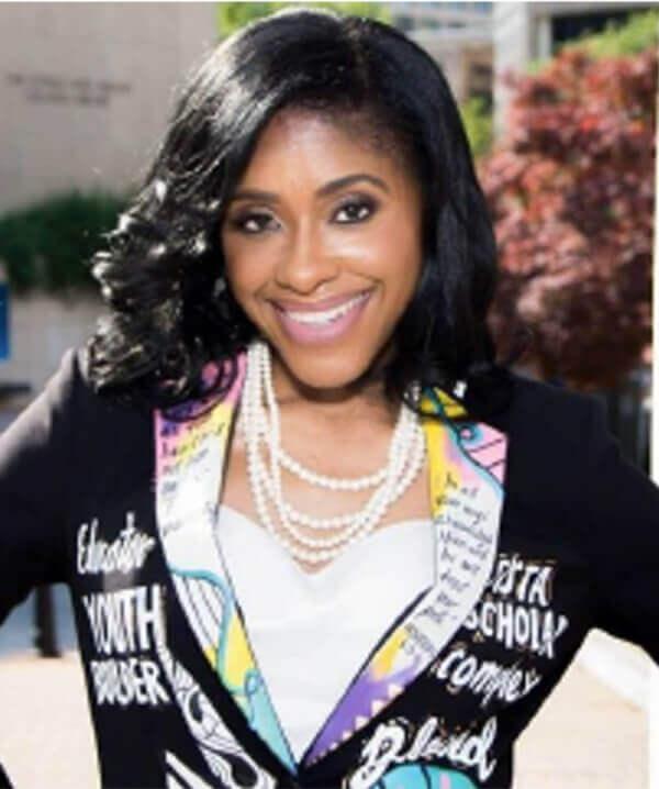 Maranda Ward headshot